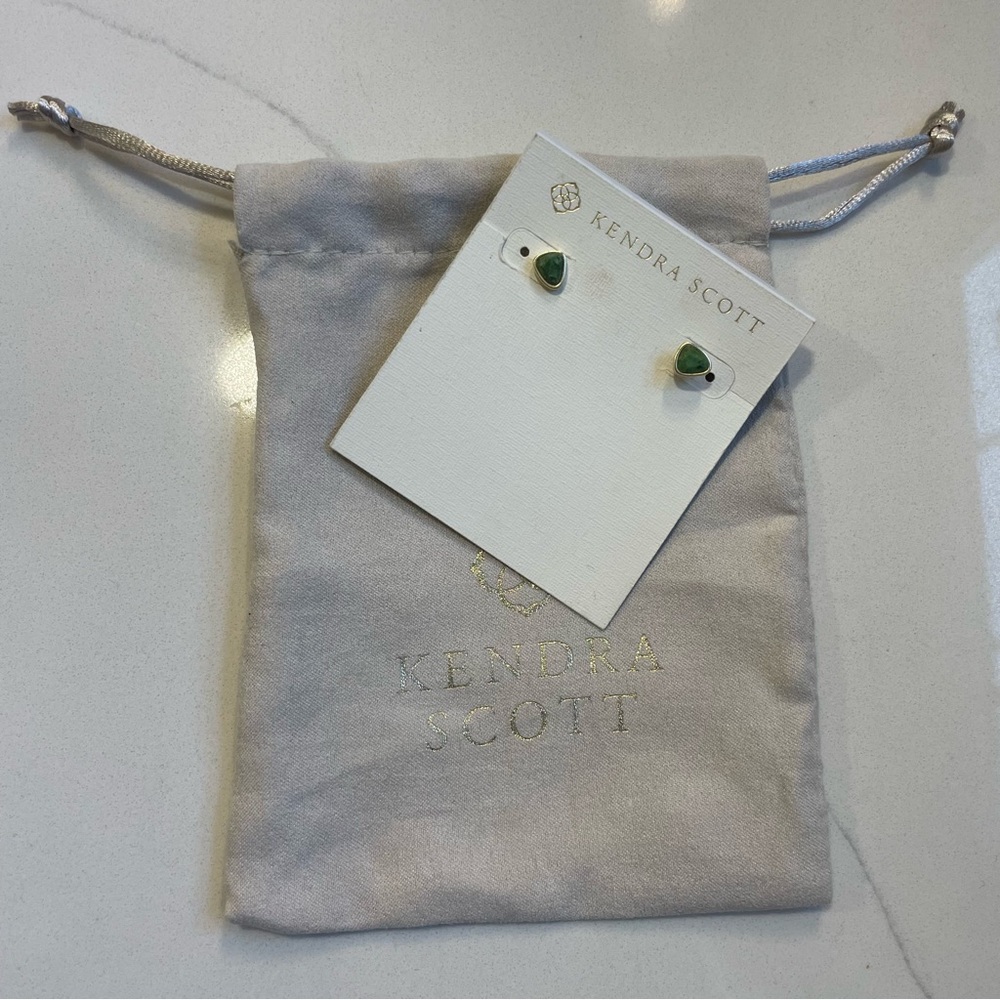 Kendra Scott Green Earrings Minimalist Design